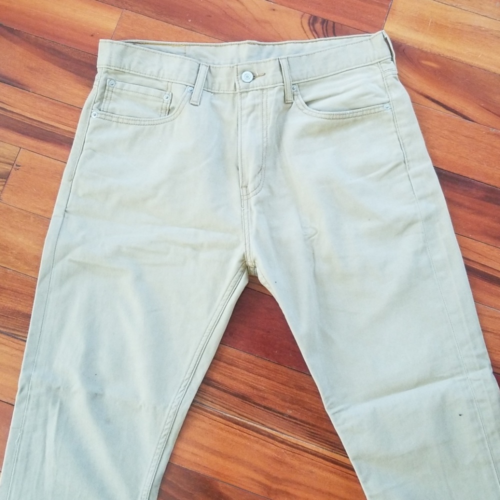 Levi jeans
